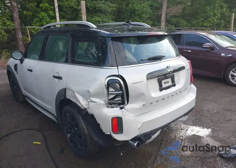 2021 Mini Countryman Oxford Edition from USA, damaged, VIN WMZ43BR09M3M79823